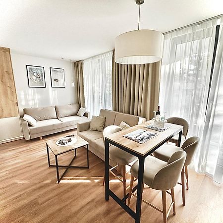 Jantaris B1 - Apartament 20M Od Plazy Großmöllen Exterior foto